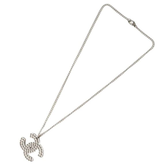 Pre Loved chanel Women Silver Necklaces - Picture 1 of 8